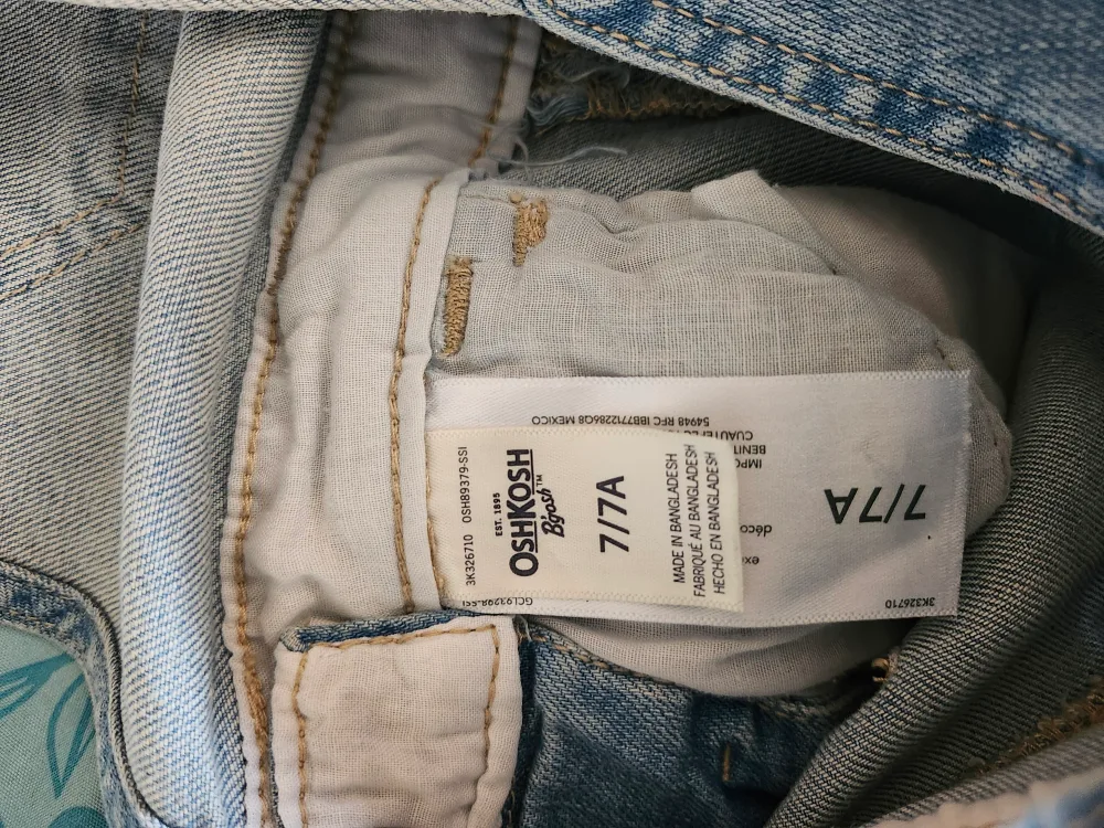 Oshkosh Kid Girl Denim Romper  - Size 7/7A image indicator(5)