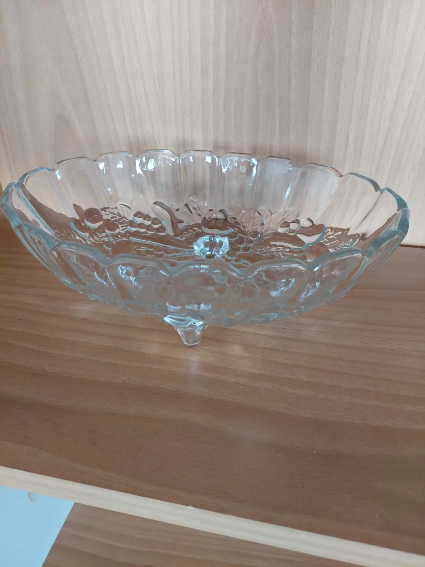 Clear Glass Fruit Bowl thumbnail