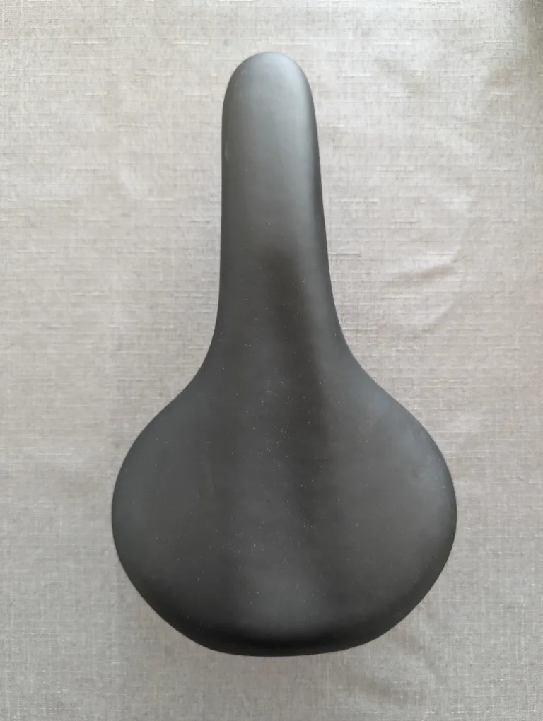 Black Bicycle Seat thumbnail