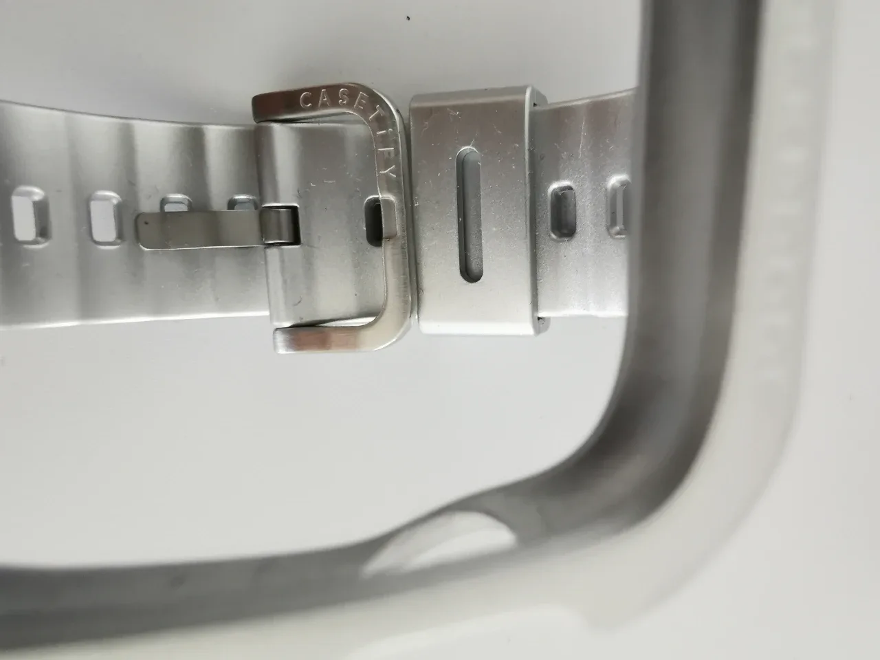 Casetify Bounce Odyssey Apple Watch Band 44/45mm Silver image indicator(5)