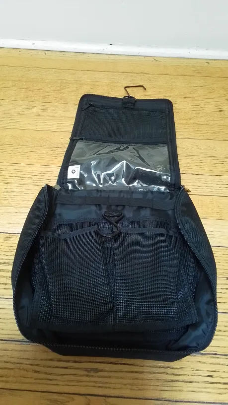 Samsonite Black Toiletry Bag image indicator(3)