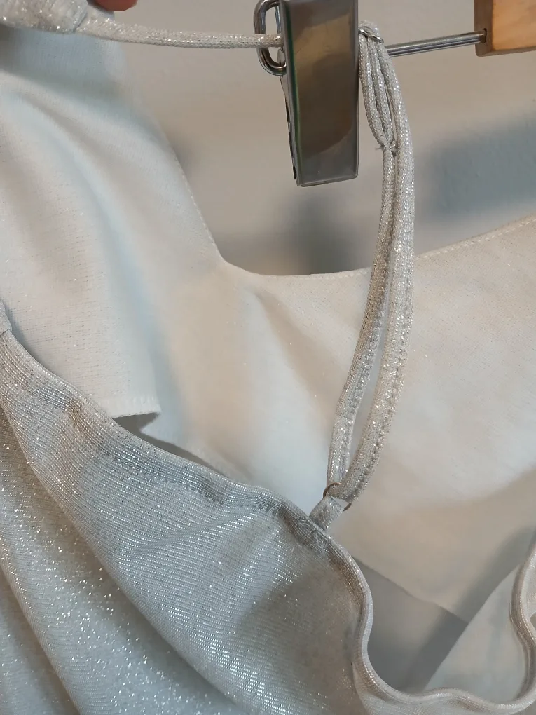 Silver Glittery Tank Top  - large 🇨🇦 image indicator(2)