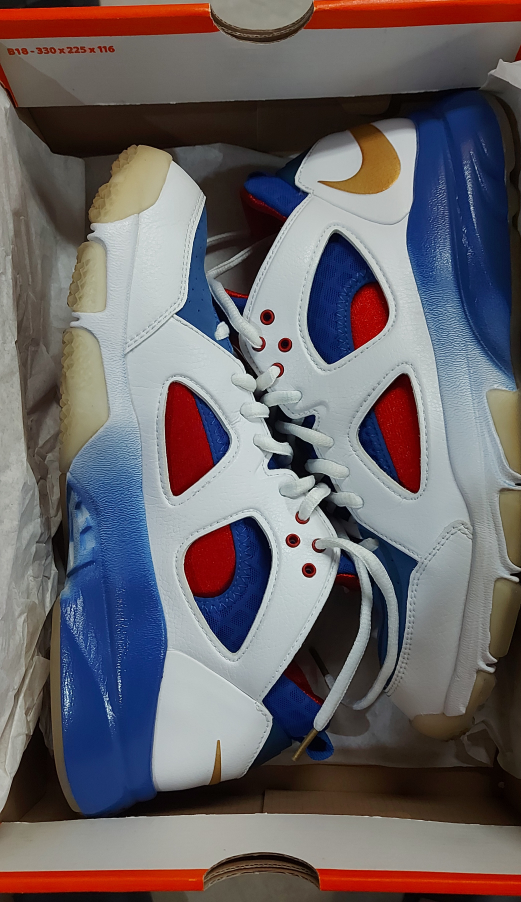 Nike Shoes - photo 2