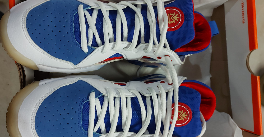 Nike Shoes - photo 3