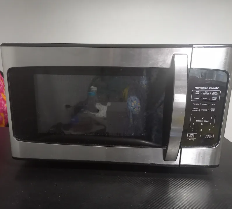 Microwave Oven. thumbnail
