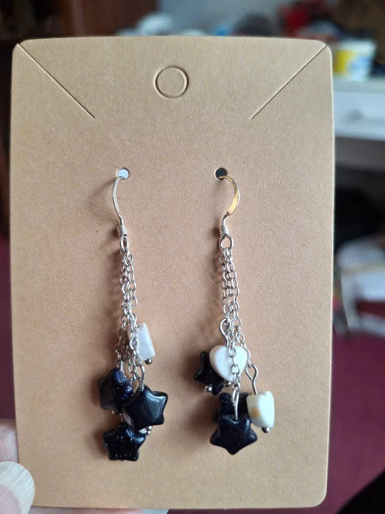 Handmade Star & Heart Dangle Earrings image indicator(2)