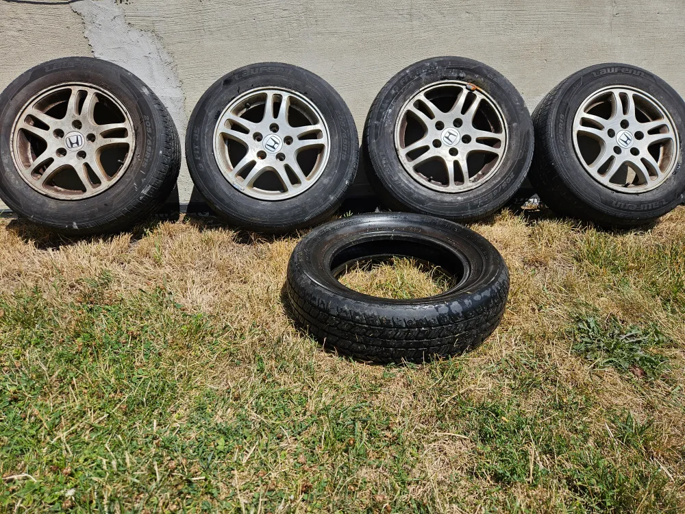 Honda All-Season Tires with Rims - Complete Set thumbnail