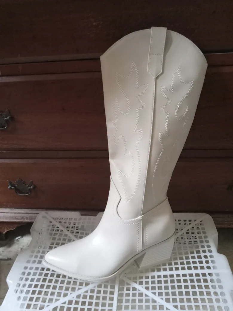 New!!! Madden NYC White Cowboy Boots - Size 8 thumbnail