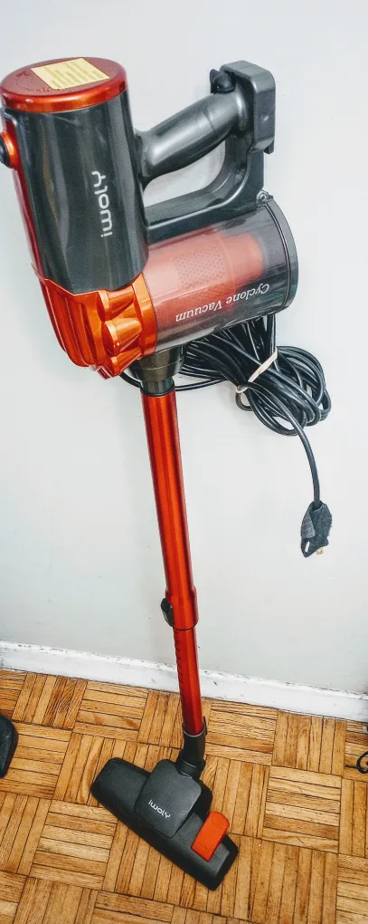 iWoly 600 Corded Bagless Cyclone stick Vac image indicator(8)