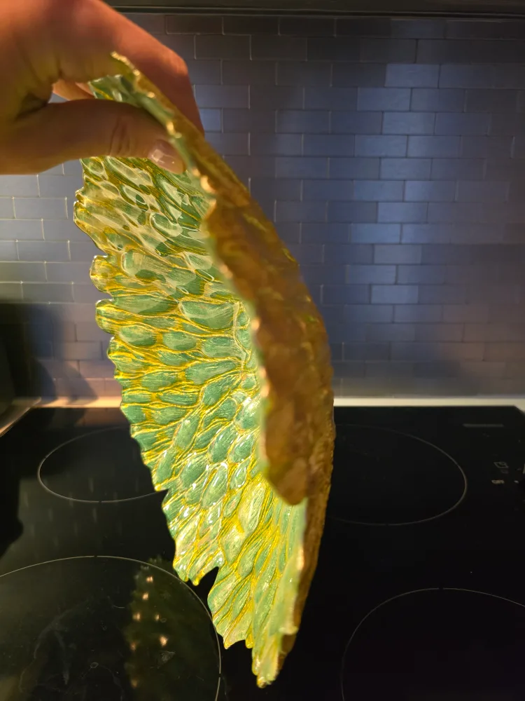 Decorative Green & Gold Leaf Bowl image indicator(4)