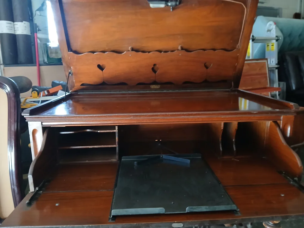 desk antique thumbnail