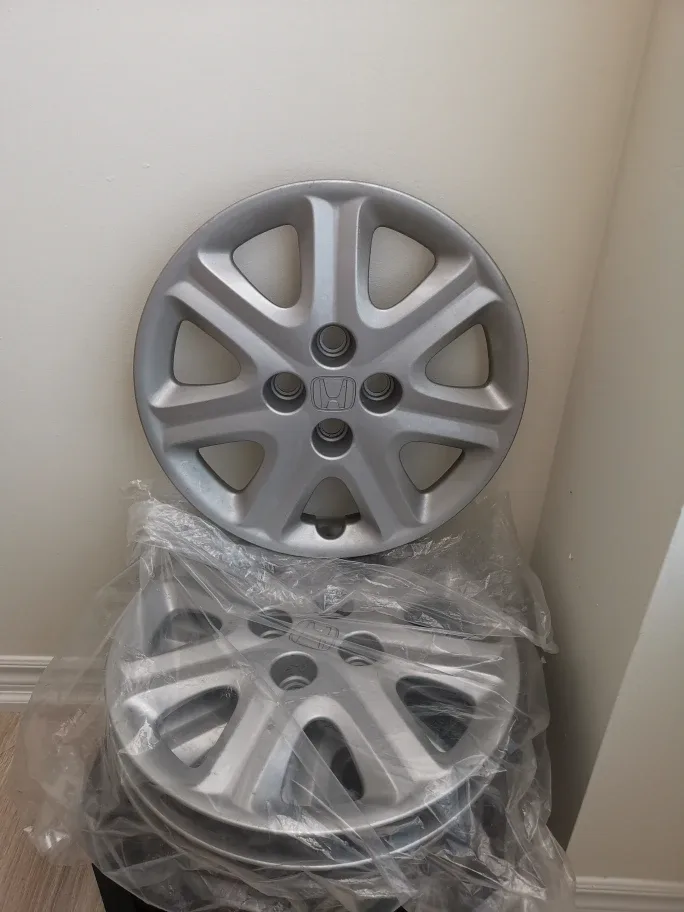 Honda Hubcaps - Set of 4 thumbnail