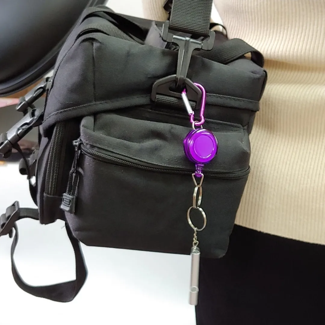 Retractable Badge Reel with Carabiner Clip image indicator(8)