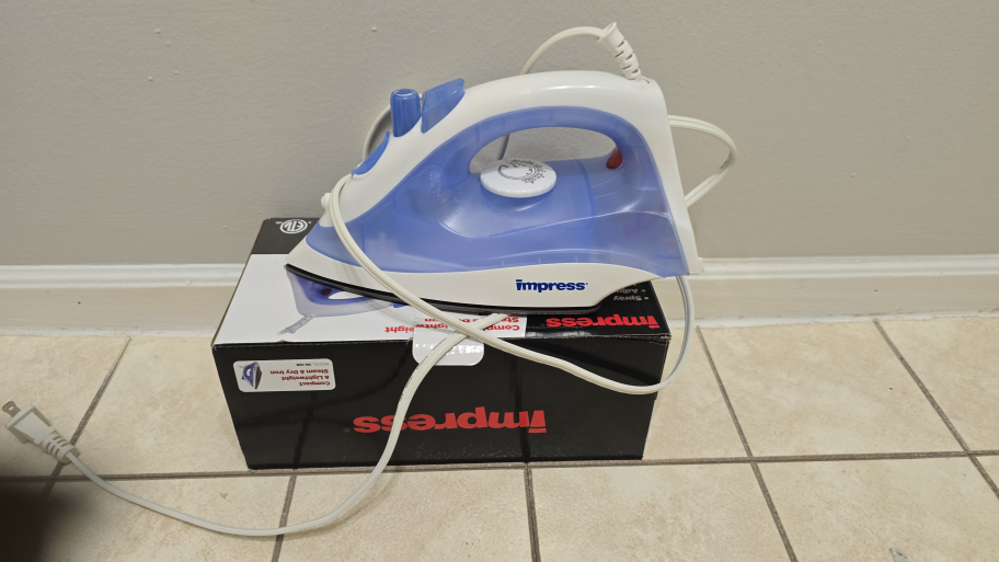 Impress Compact Steam & Dry Iron