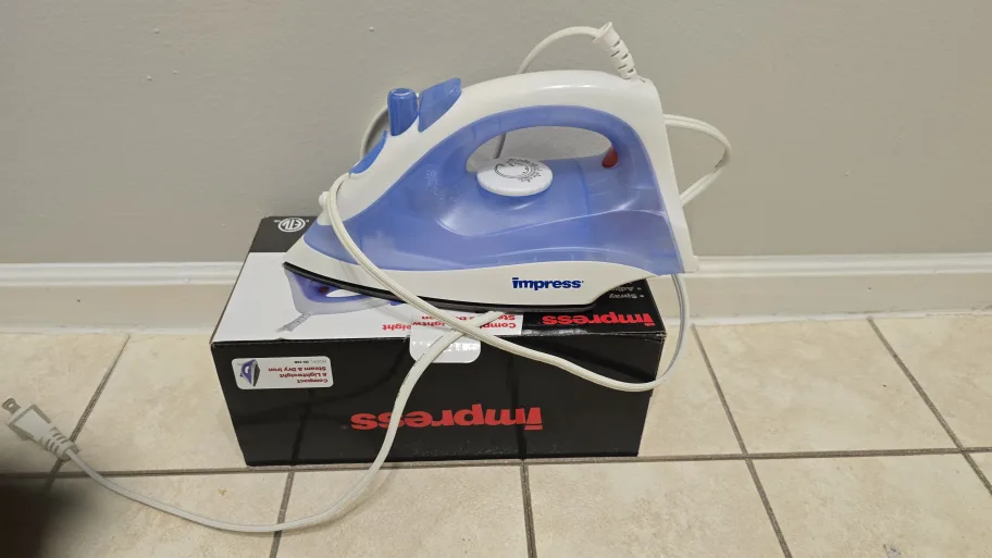 Impress Compact Steam & Dry Iron thumbnail
