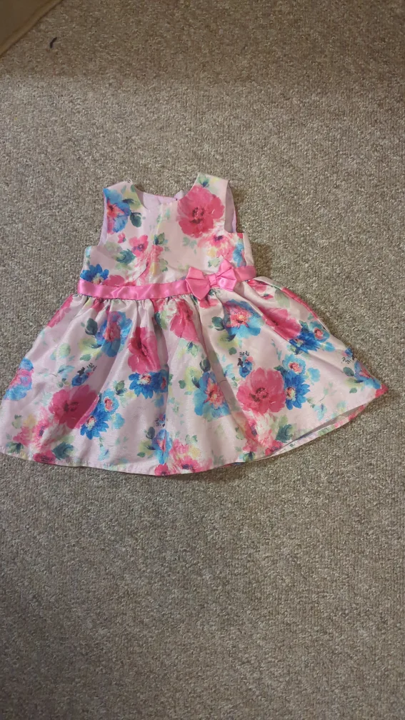 Two12M old  girl wedding/birthday dress image indicator(4)