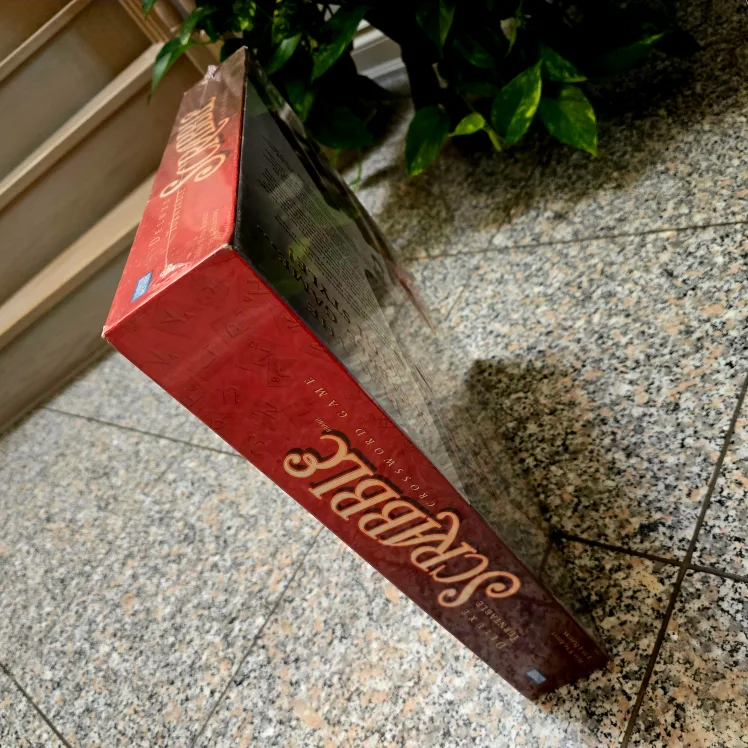 Scrabble Deluxe Turntable Brand New Sealed image indicator(6)