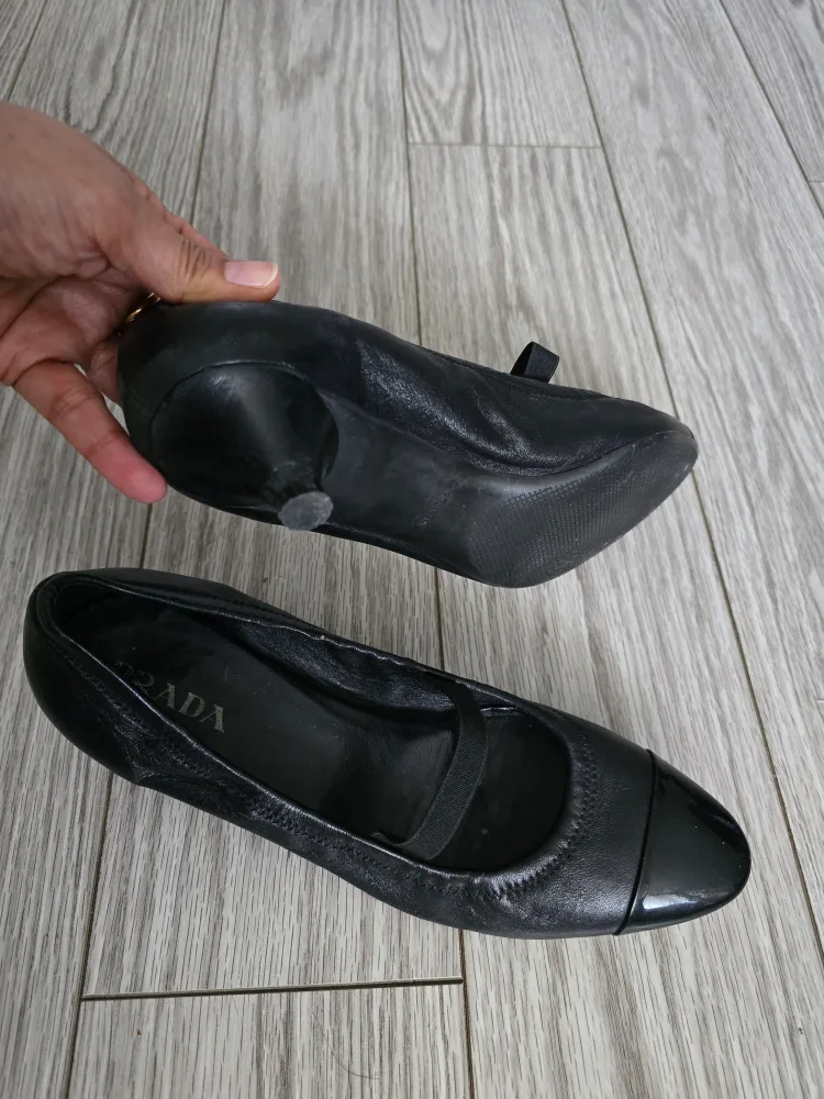 Prada Black Leather Mary Jane shoes image indicator(8)