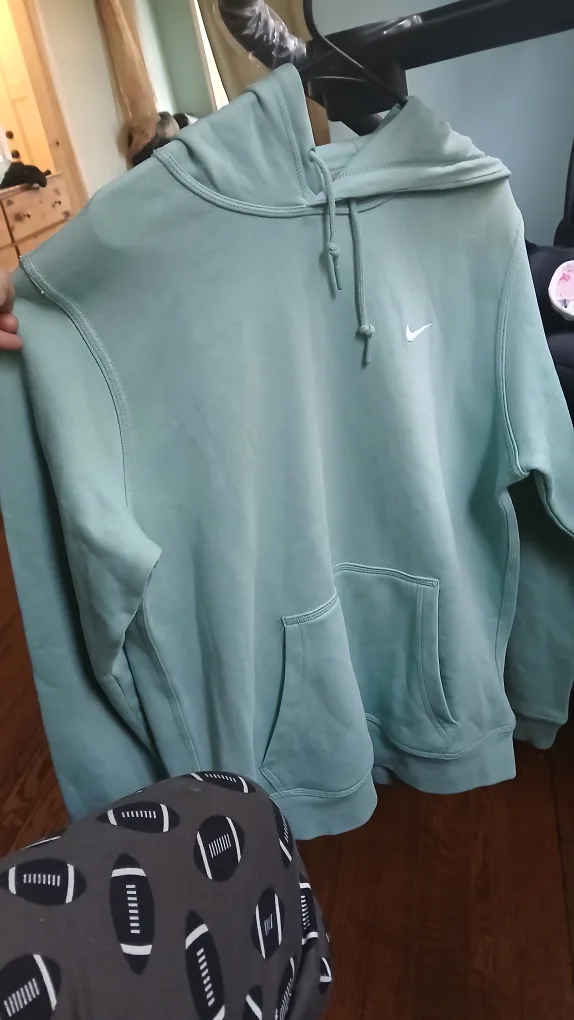Nike Pullover Hoodie - Light Green thumbnail