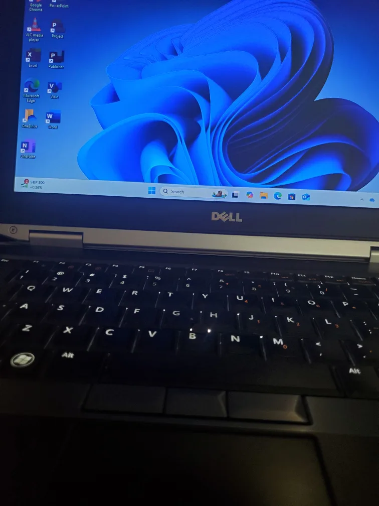 13.3inch Dell Latitude E6330 Laptop thumbnail