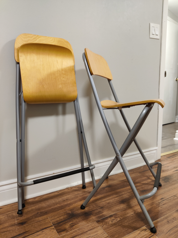 2 Folding High Chairs - photo 2