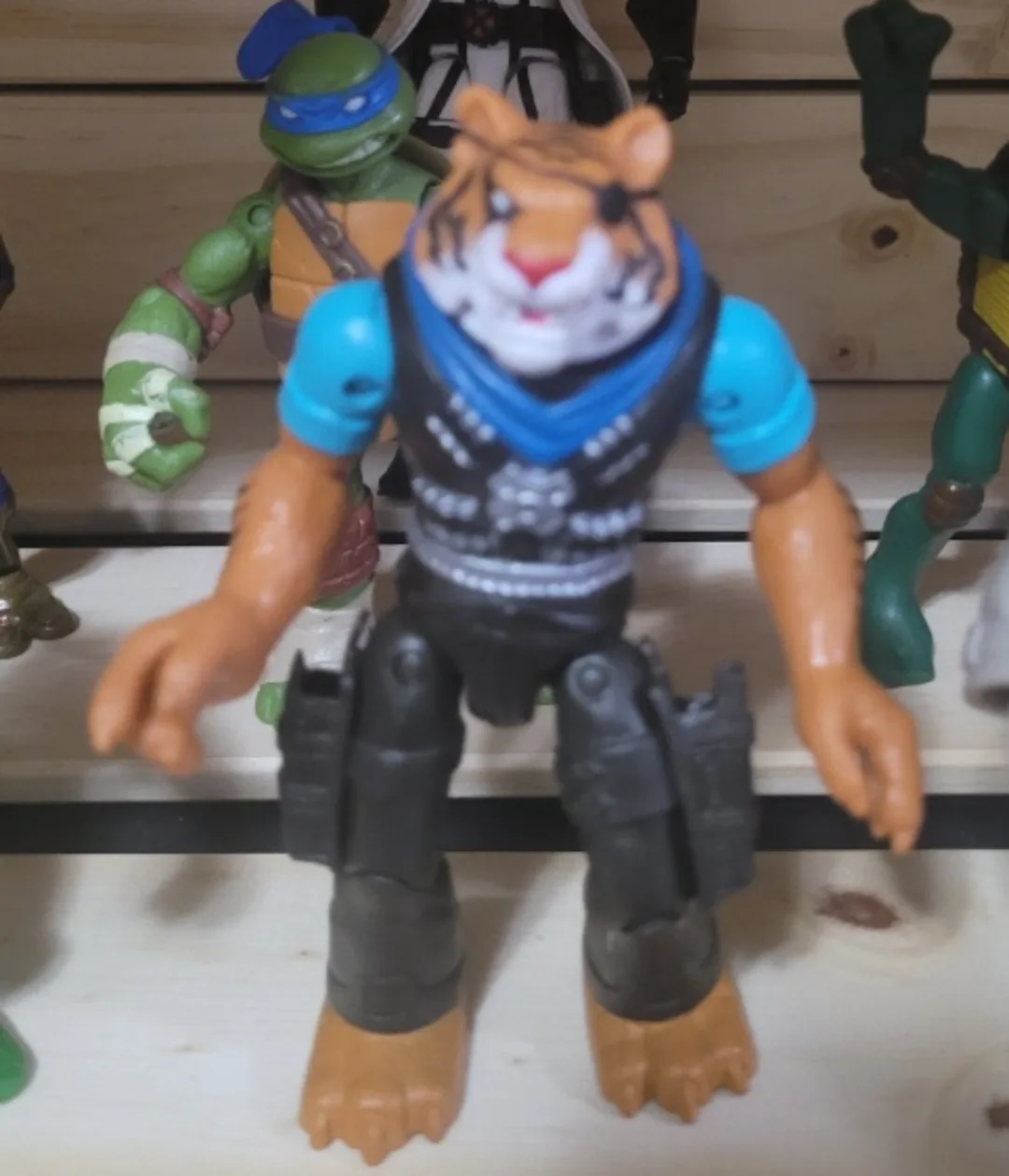 Tiger Claw TMNT Action Figure thumbnail