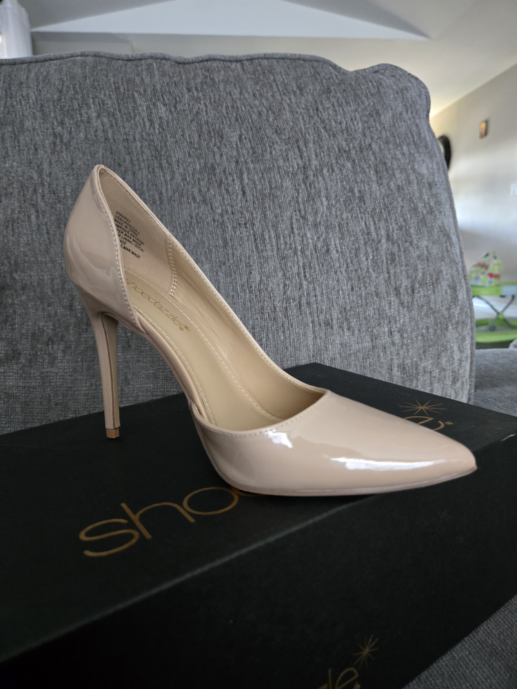 ShoeDazzle Heels - Size 8,5 - photo 2