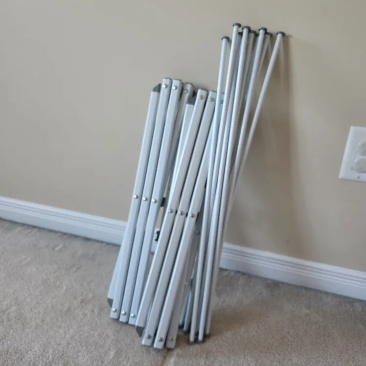 White Folding Clothes Drying Rack image indicator(4)