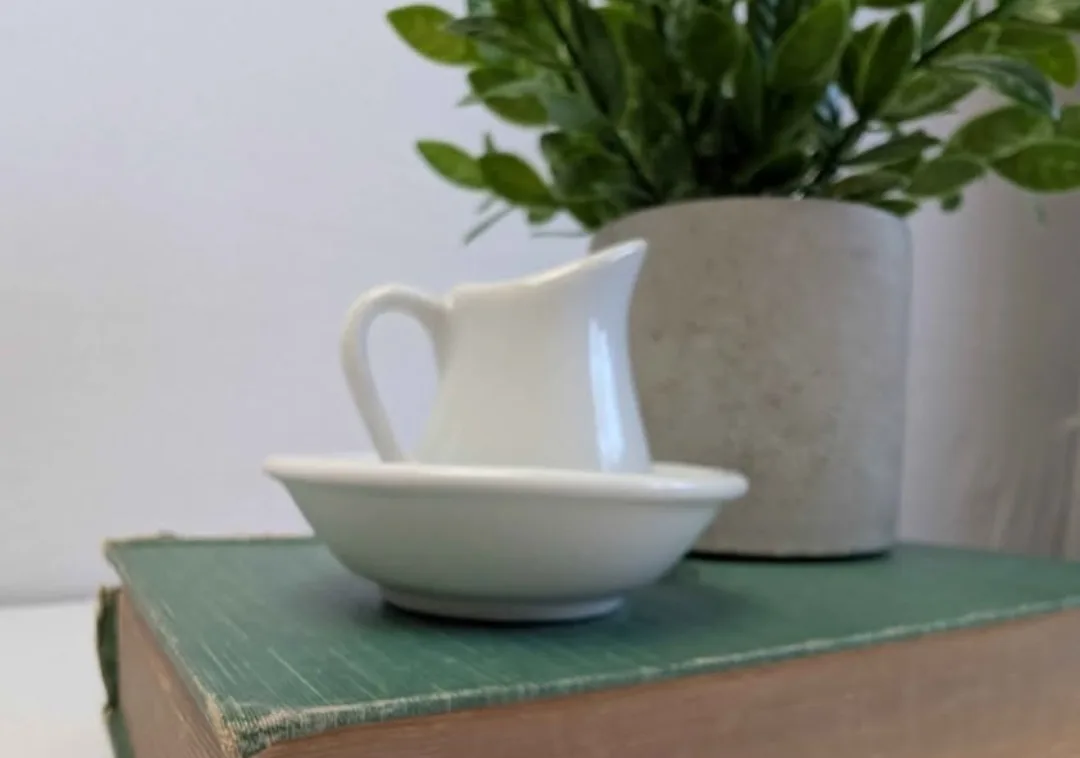 Miniature Porcelain Wash Basin & Pitcher ~ Cameo Chinaware image indicator(10)