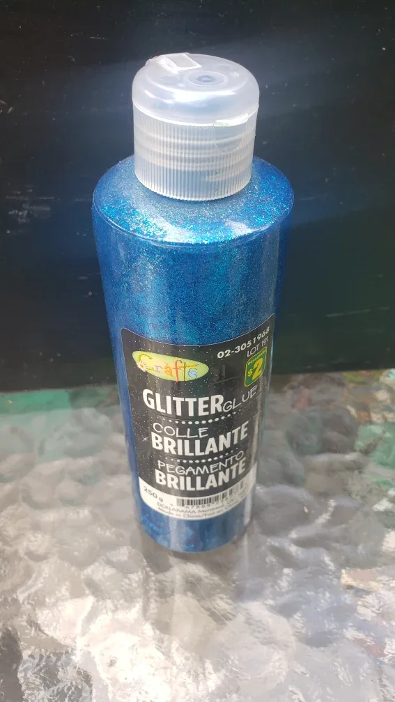 🇨🇦 Free Glitter Glue thumbnail