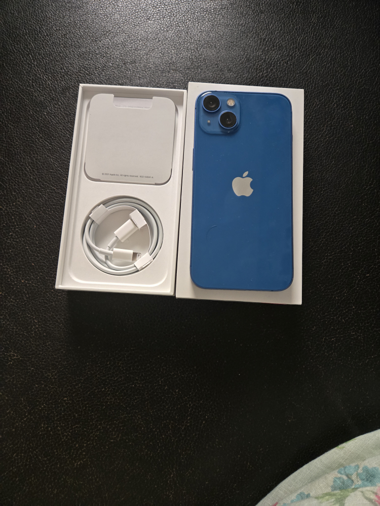 Apple iPhone 13 - Blue & Red