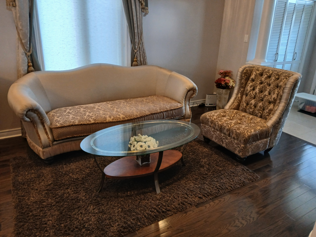 Elegant 2 piece Sofa set - photo 2