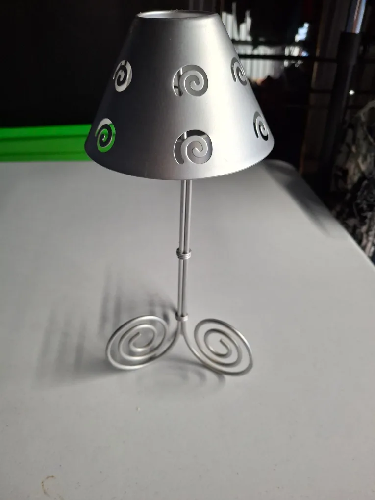 Silver Metal Candle Holder thumbnail