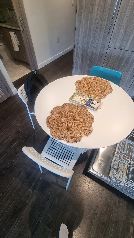 35.43" White Round Dining Table with chairs thumbnail