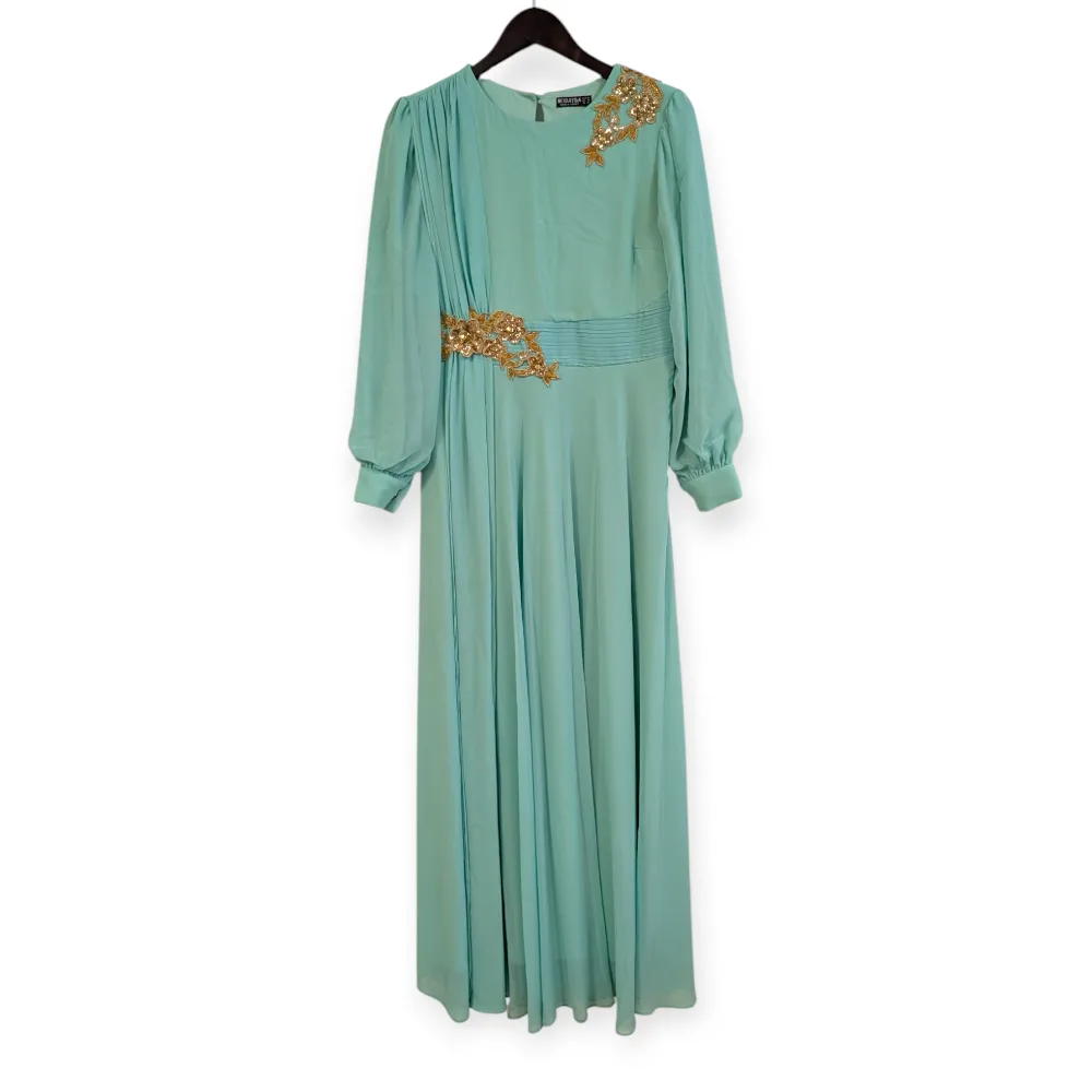 Turkish Maxi Dress - Size 6US 🇨🇦 thumbnail