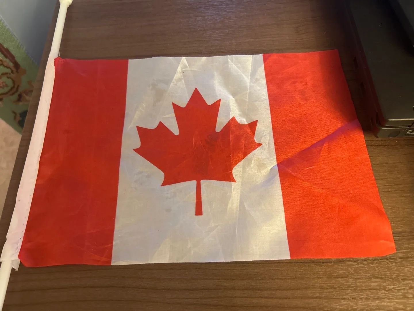 free canada flag thumbnail