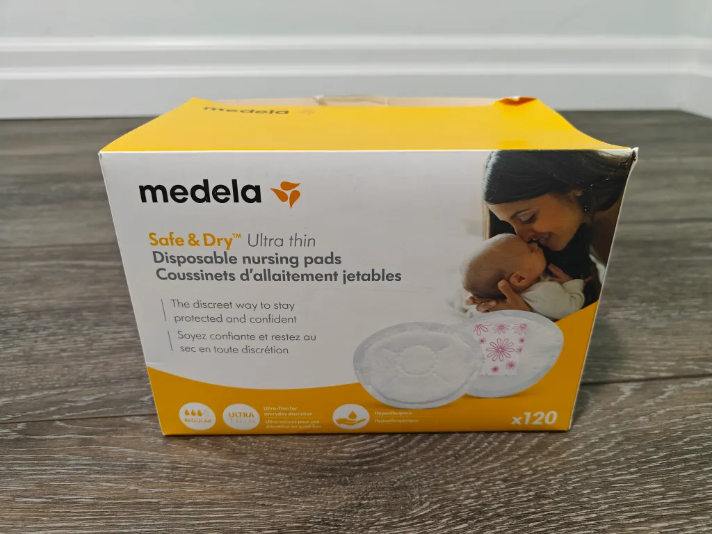 Medela Safe & Dry Nursing Pads - 120 Count thumbnail