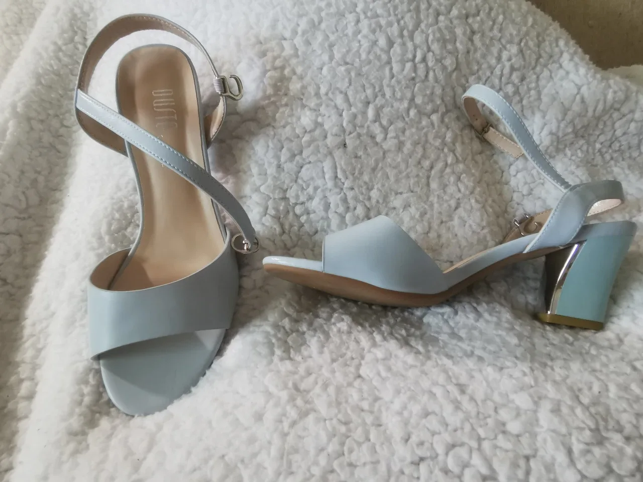 DUSTO Blue Heels - Size 37 image indicator(3)