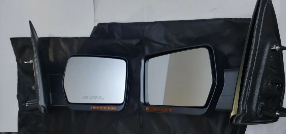 Towing Mirrors for Ford F-150 2007–2014 - Black, 8 Pin image indicator(3)
