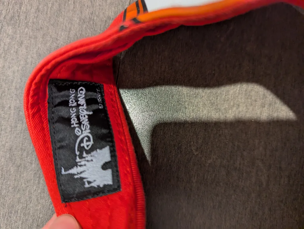 🇨🇦 #freecycle Disney Cars Visor - Kid Size image indicator(2)