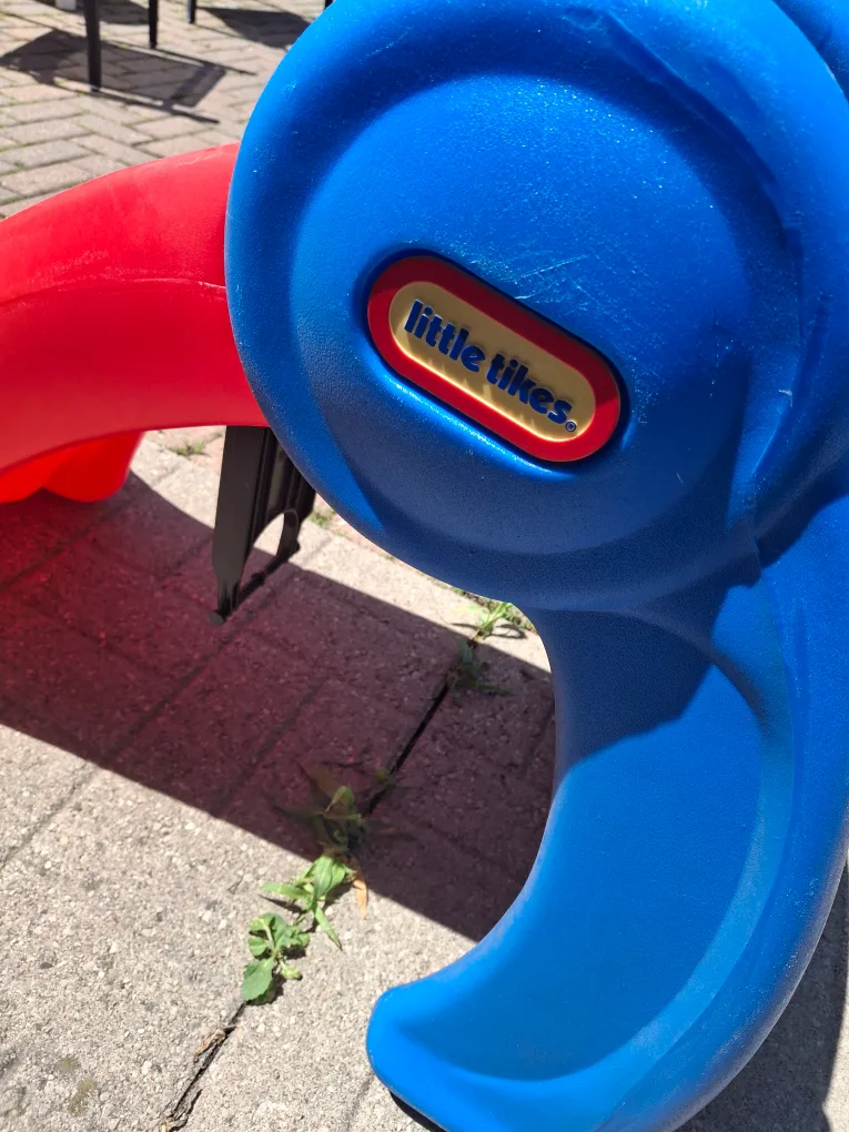 Little Tikes Red & Blue First Slide image indicator(5)