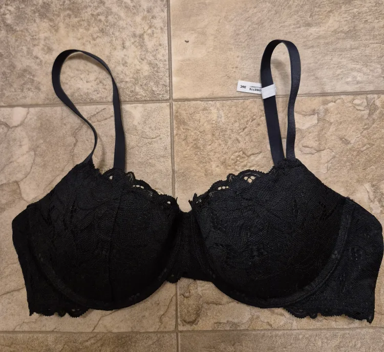 Aerie Black Lace Bra - Size 36C thumbnail