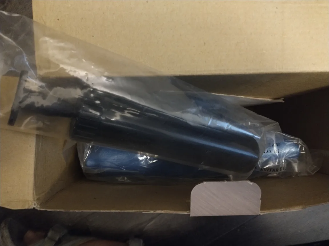 NEW!!! BLUE 65 CM EXERCISE BALL image indicator(3)