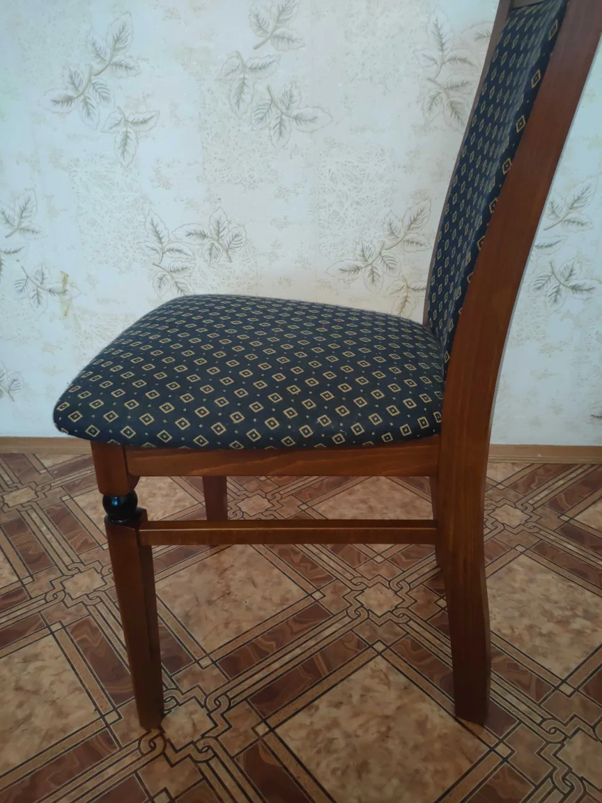 BAVARIA Premium 4-Set Dining Chairs - $1530 Retail 🔴 MOVING SALE image indicator(4)