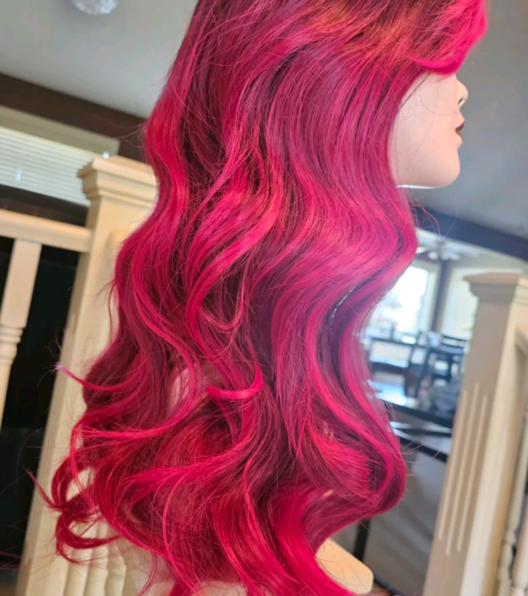 Red Pink Wig image indicator(2)