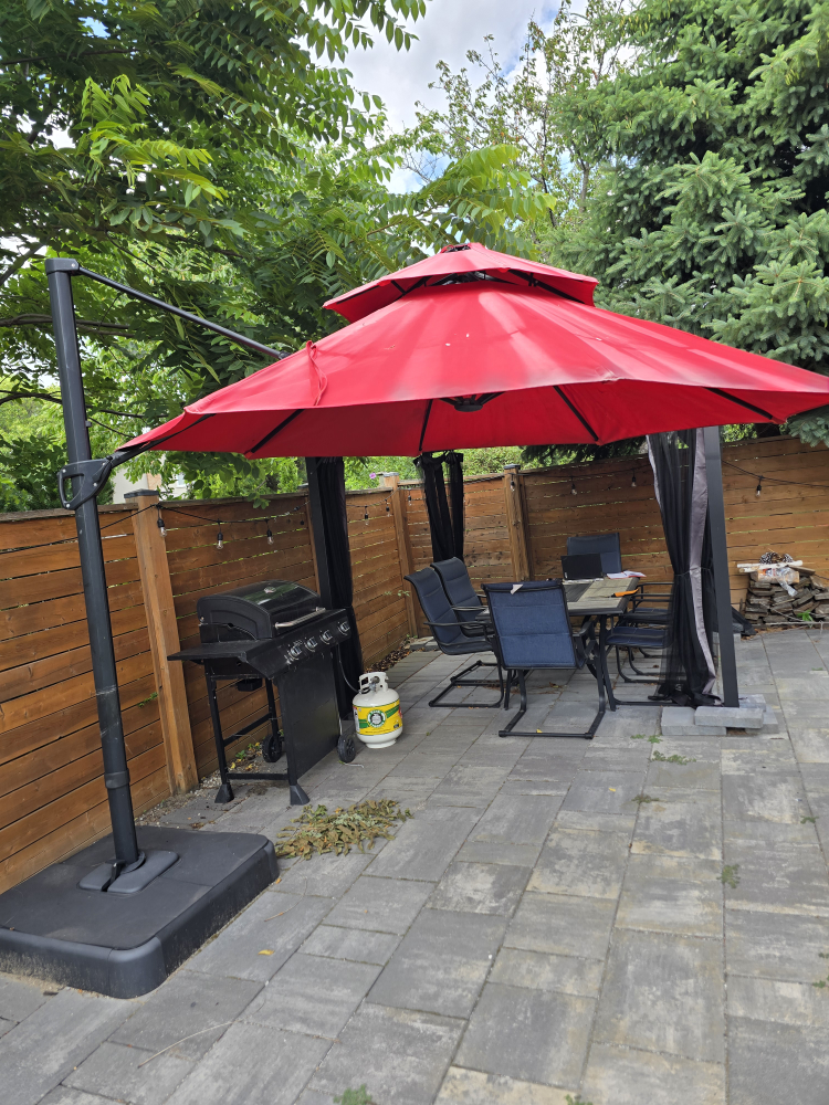 Red Patio Umbrella - photo 2