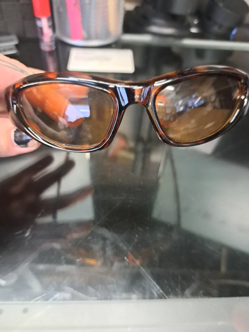 Golden goose  Tortoise Shell Sunglasses image indicator(2)