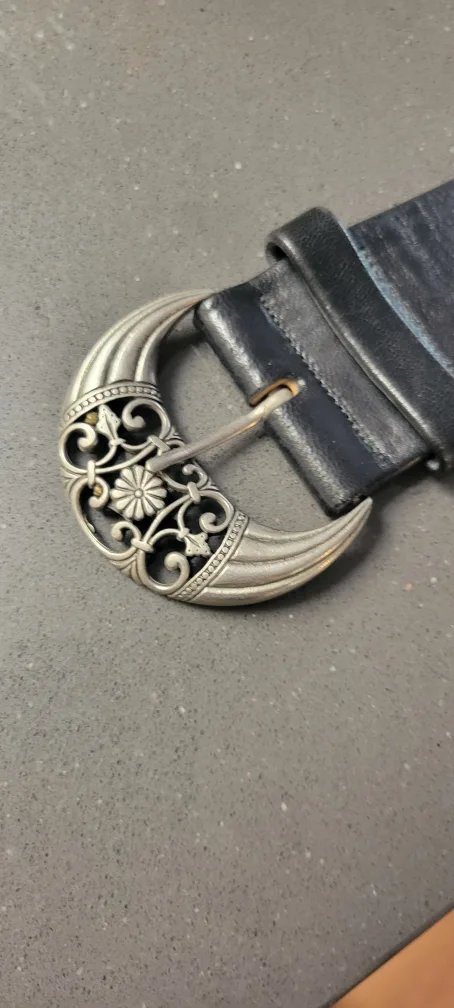 Black Leather Belt with Ornate Buckle image indicator(3)