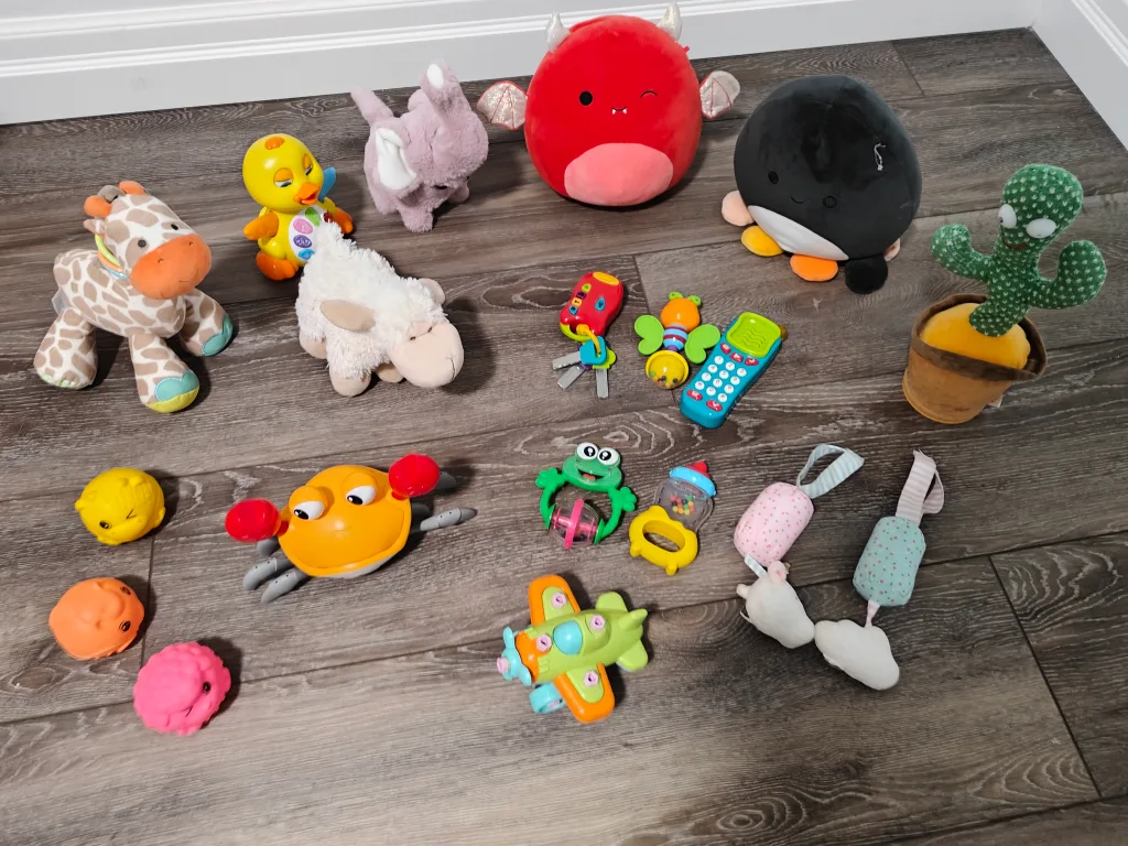 Mixed Lot of Baby & Kids Toys thumbnail