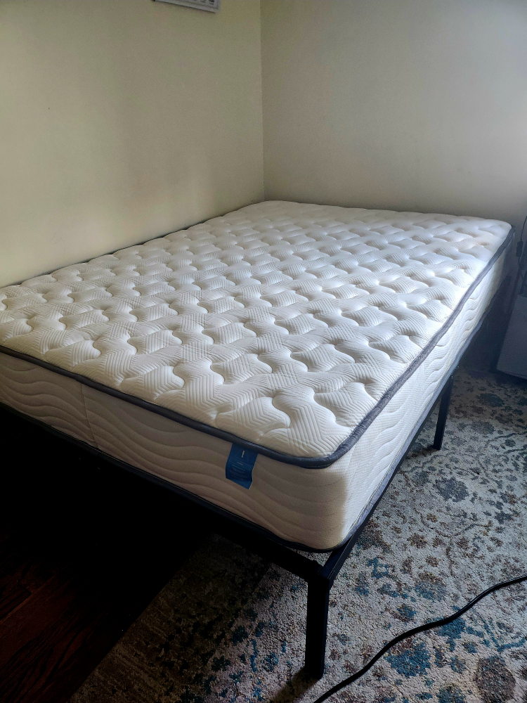 Full size mattress 10 inches + bed frame 14inches - photo 4